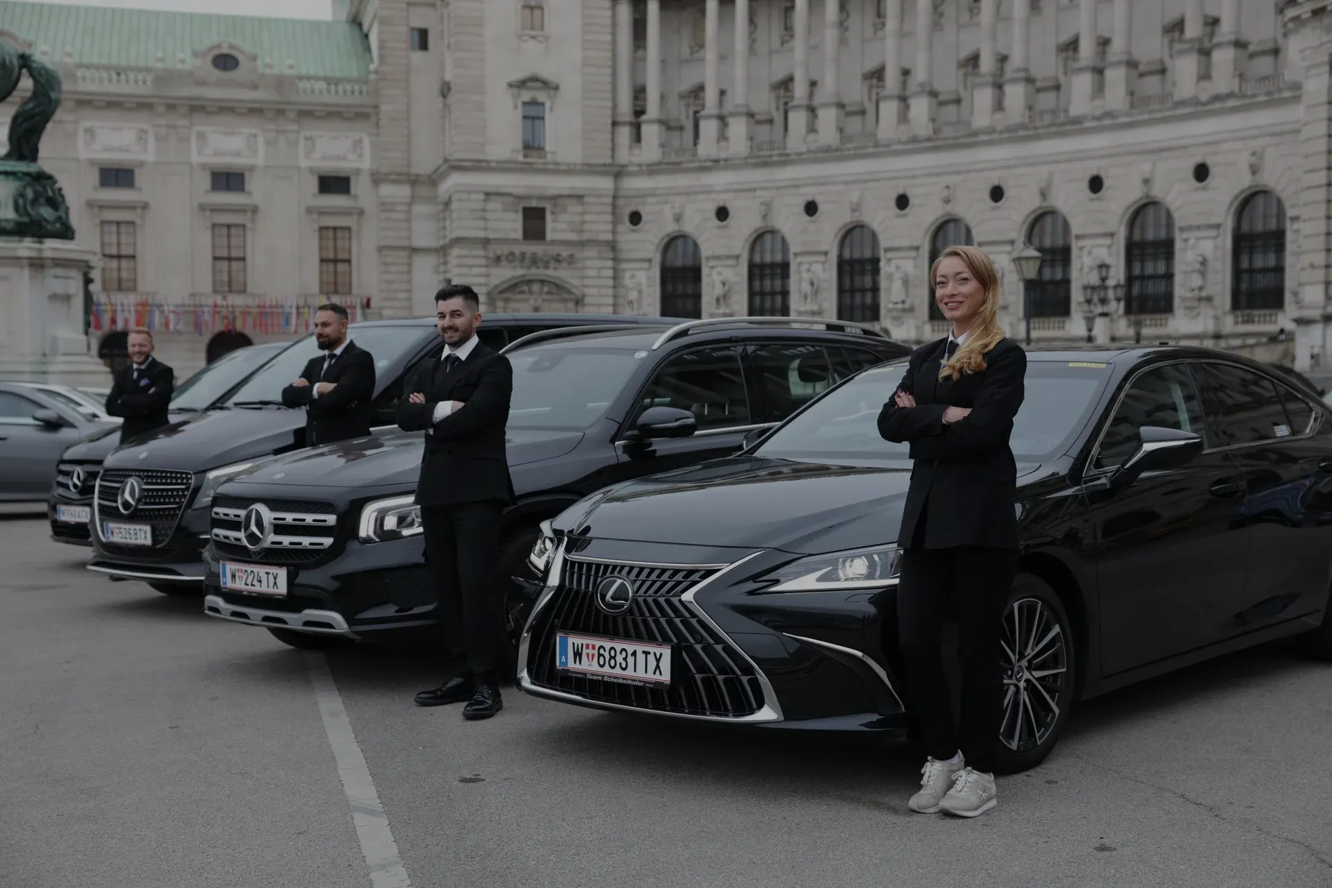 10_q_chauffeur_service_contact
